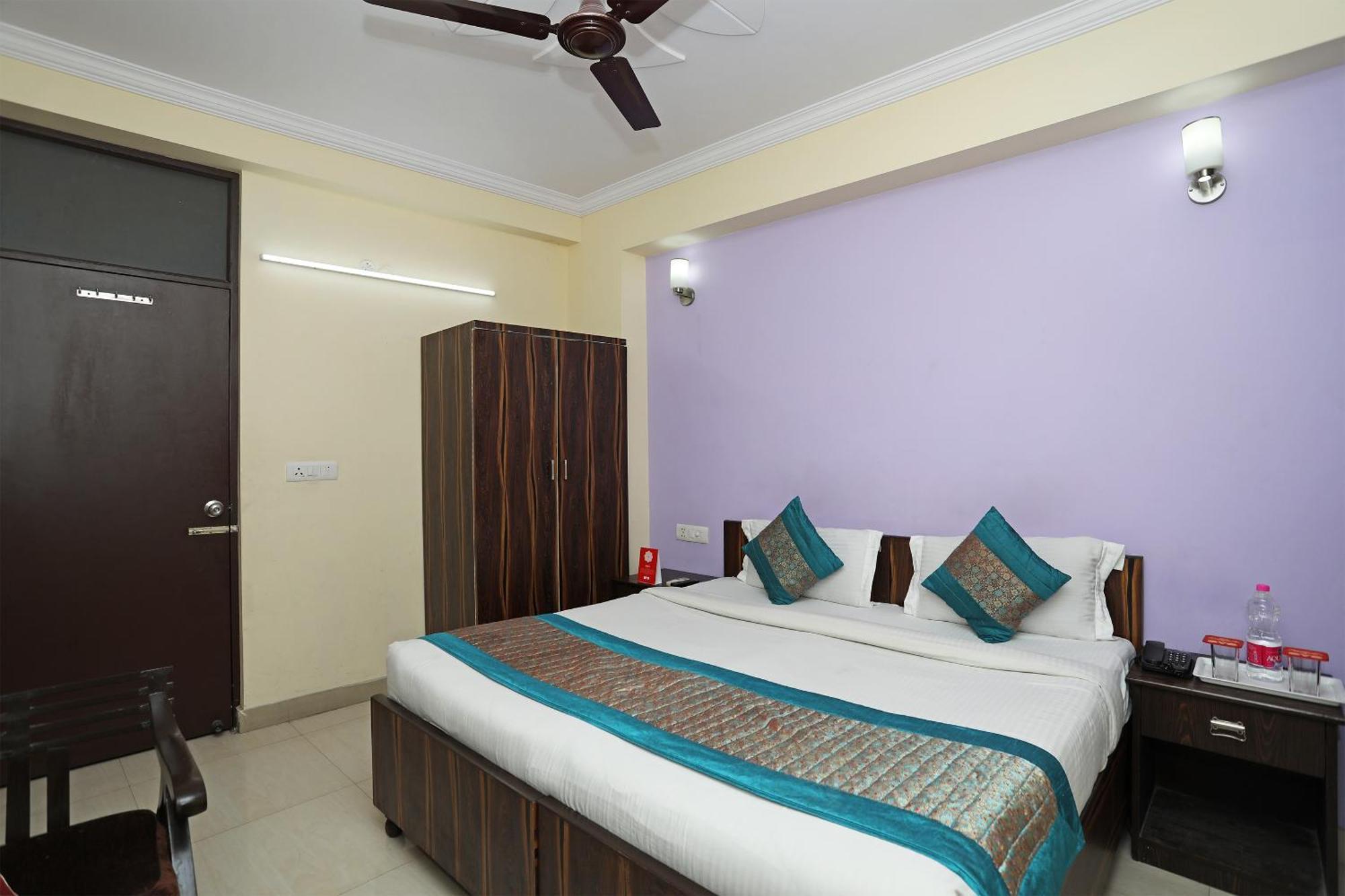 Hotel O Mahipalpur Inn Nuova Delhi Esterno foto