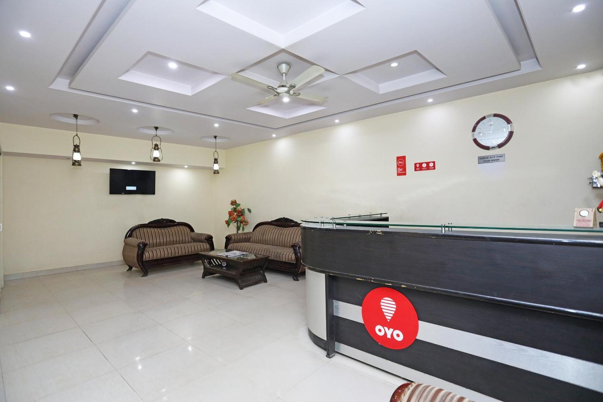Hotel O Mahipalpur Inn Nuova Delhi Esterno foto
