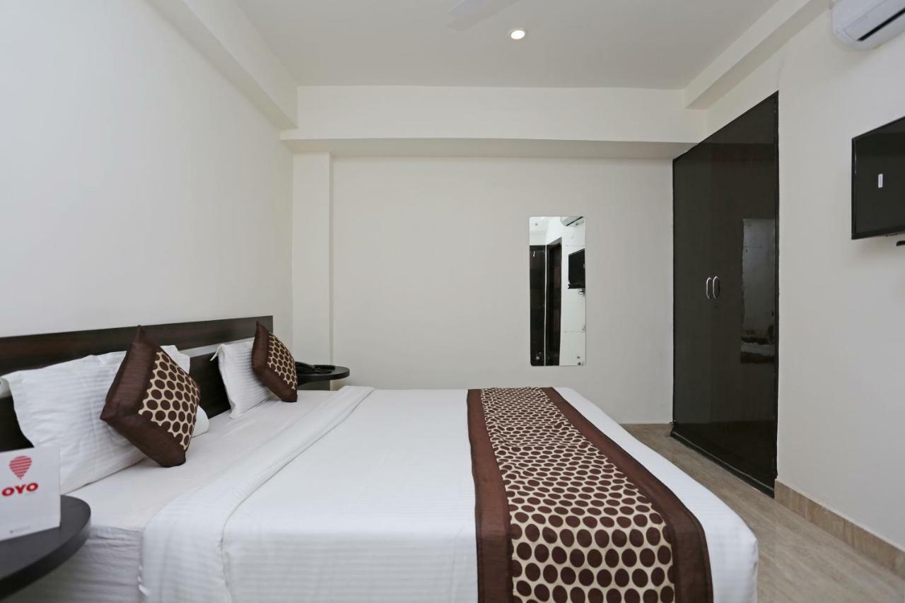 Hotel O Mahipalpur Inn Nuova Delhi Esterno foto